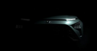 Ảnh teaser tản nhiệt xe Hyundai Bayon.