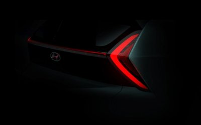 Ảnh teaser đuôi xe Hyundai Bayon.
