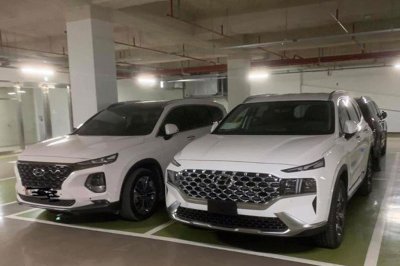 Hyundai Santa Fe 2021 xuất hiện tại Việt Nam Hyundai Santa Fe 2021 xuất hiện tại Việt Nam 1