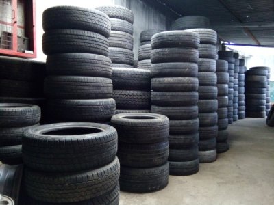 Mua lốp ô tô cũ Mua lốp ô tô cũ.