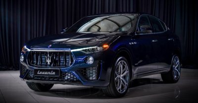 Maserati Levante 2021 S GranSport ra mắt với giá 4,8 tỷ đồng Maserati Levante 2021 S GranSport ra mắt với giá 4,8 tỷ đồng.