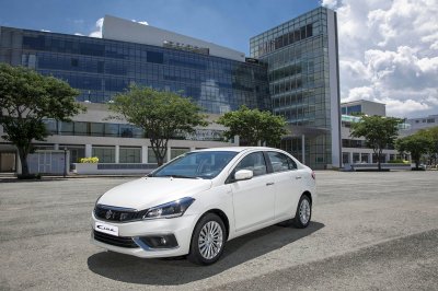 Suzuki Ciaz đứng cuối phân khúc B Suzuki Ciaz đứng cuối phân khúc B.