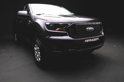 Ford Ranger 2021 cập nhật mới mở hàng từ 506 triệu đồng Ford Ranger 2021 cập nhật mới mở hàng từ 506 triệu đồng.