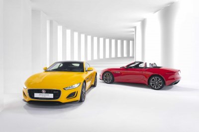 Jaguar Land Rover Việt Nam giới thiệu F-Type mới.