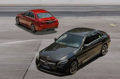 Mercedes-Benz C180 AMG 2021 mới ra mắt thị trường Việt 