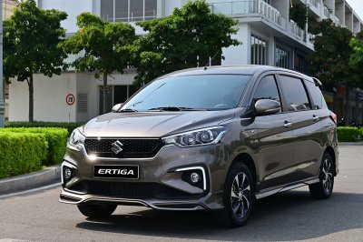 Sắm Suzuki Ertiga trong tháng 3 để tận hưởng một cuộc sống thoải mái hơn.