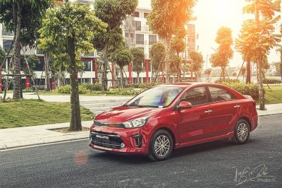 Kia Soluto Kia Soluto.