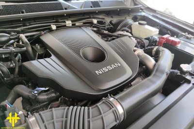 Nissan Navara 2021 vẫn sử dụng động cơ diesel 2.3 L cải tiến.