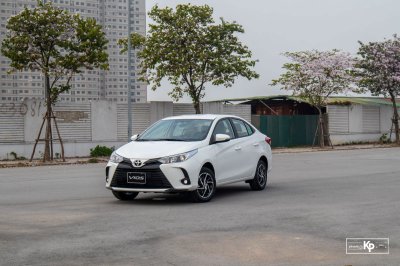 toyota vios 2021 mặt trước trắng