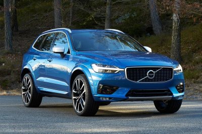 Volvo XC60 2019 mặt trước