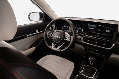 Kia Seltos thêm trang bị, tăng giá cao nhất 10 triệu đồng tại Việt Nam a4