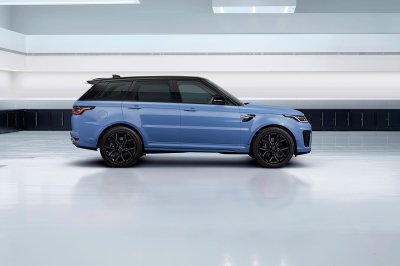 Range Rover Sport SVR Ultimate mặt ngang