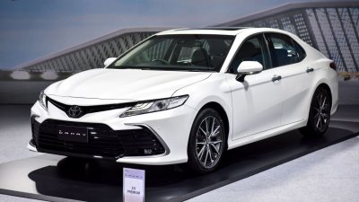 Toyota Camry 2022 facelift ra mắt Thái Lan tiếp theo là Việt Nam
