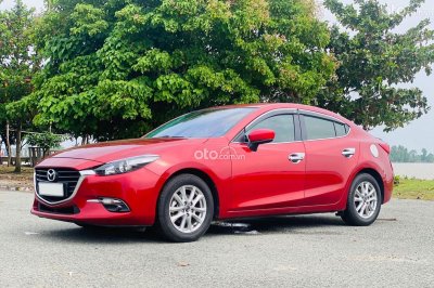 Mazda 3 cũng là mẫu sedan nhận được đánh giá cao từ người dùng.