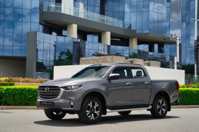 Mazda BT-50 cũng mang tới khả năng lội nước ấn tượng