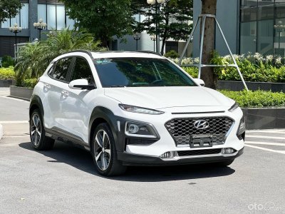 Hyundai Kona.