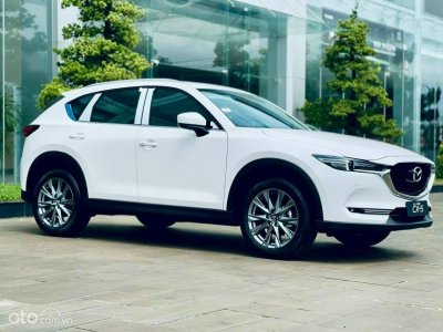 Mazda CX-5.