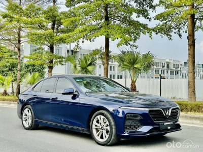 VinFast Lux A2.0 2020 tiêu chuẩn, ODO 3 vạn bán 610 triệu đã hợp lý?.