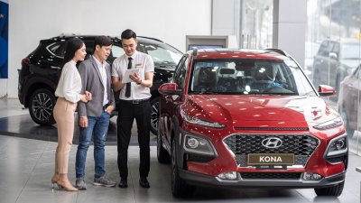 ưu tiên những chiếc xe có khối động cơ dễ kiểm soát và độ nhạy ga vừa phải để các chị em có thể vận hành xe dễ dàng, an toàn nhất.