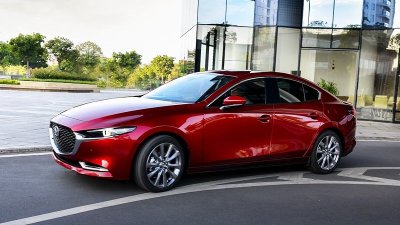Mazda3 Luxury 1