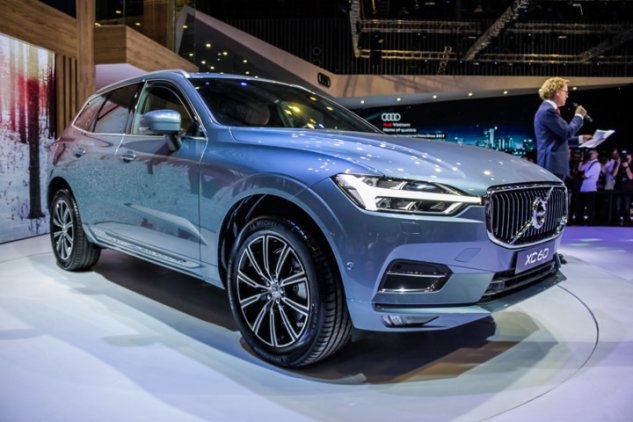 Ảnh chụp phía trước Volvo XC60 2018