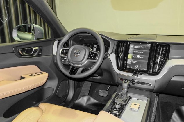 Hình ảnh nội thất xe Volvo XC60 2018