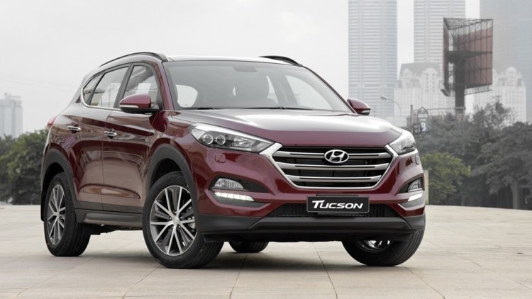 Hyundai Tucson 2019 với nội thất kiểu Santa Fe rục rịch ra mắt tại Việt  Nam mẫu cũ cháy hàng trước Tết