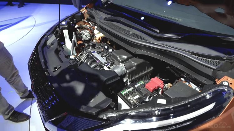 Động cơ Nissan Grand Livina 