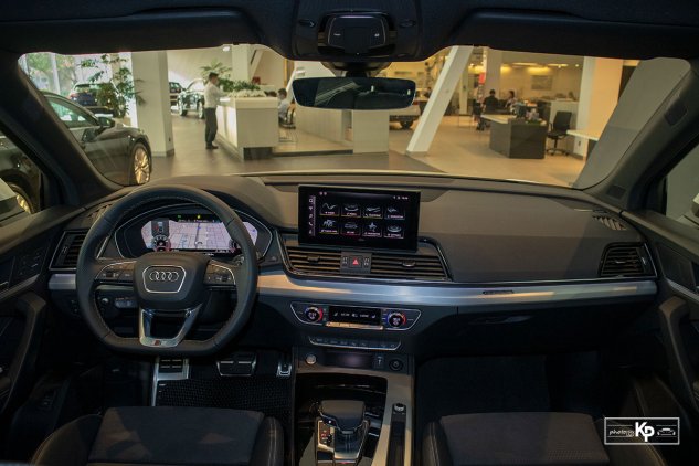 Nội thất xe Audi Q5 1