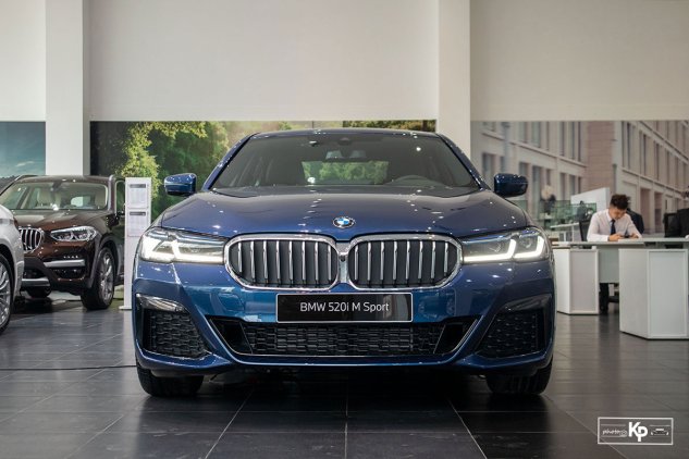 BMW 520i đời 2014 lăn bánh hơn 35000 km rao bán lại giá 139 tỷ