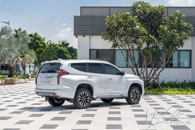 Ngoại thất xe Mitsubishi Pajero Sport 2020 1