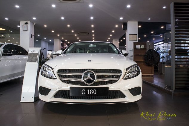 Mua bán xe Mercedes-Benz C180 2020.