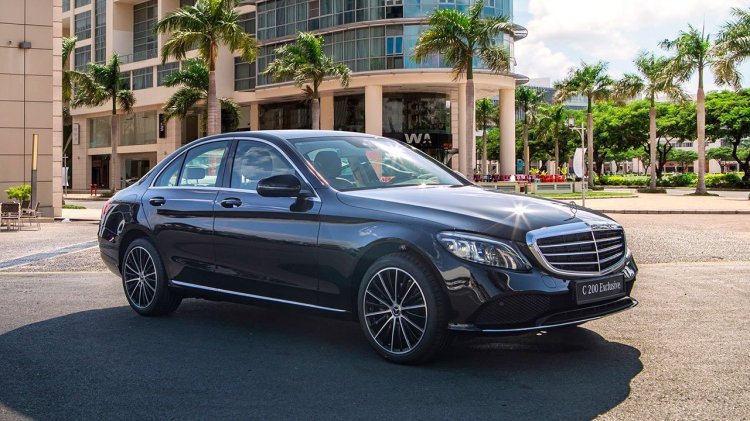 Thông tin xe Mercedes-Benz C200 2020 1