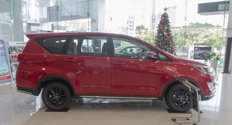 Đánh giá tổng quan Toyota Innova 2018 1