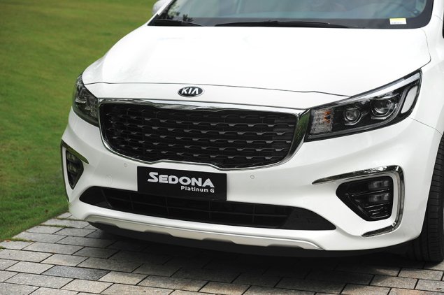 Kia Sedona 2018 trình làng với nội thất 7 9 và 11 chỗ