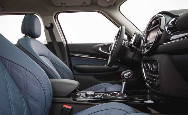 Có nên mua xe MINI Clubman cũ? 1