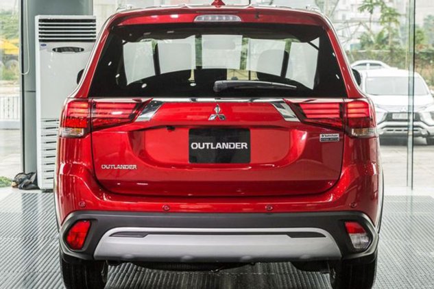 Giá xe Mitsubishi Outlander 2020 bao nhiêu? 1