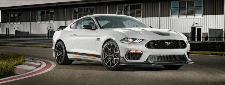 Video Đánh giá xe Ford Mustang 23L Ecoboost mui trần 2015 tại Việt Nam