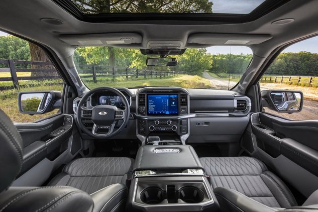 nội thất Ford F-150.