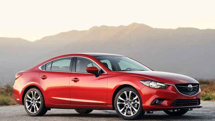 Mazda 6 2016 được xếp "chung mâm" với các đối thủ trong phân khúc sedan hạng D 1