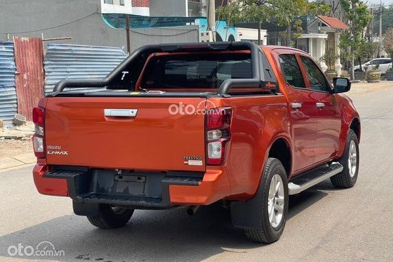 Chọn mua Isuzu D-Max 2021 chất lượng là điều không đơn giản. 1