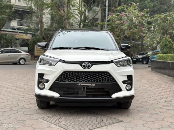 Tìm hiểu thêm về xe Toyota Raize 2021.