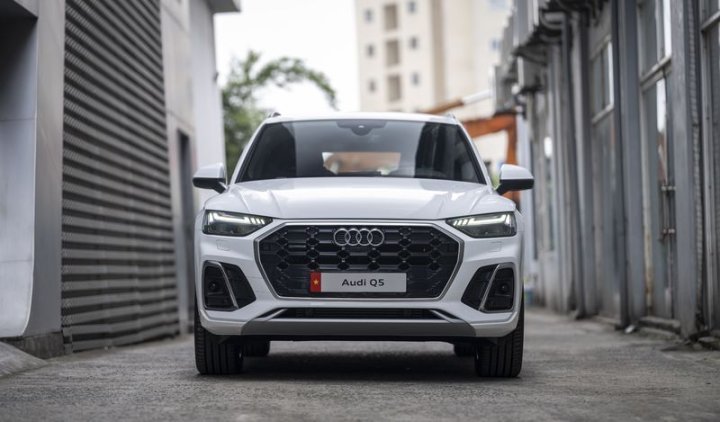 Giá xe Audi Q5 2021.